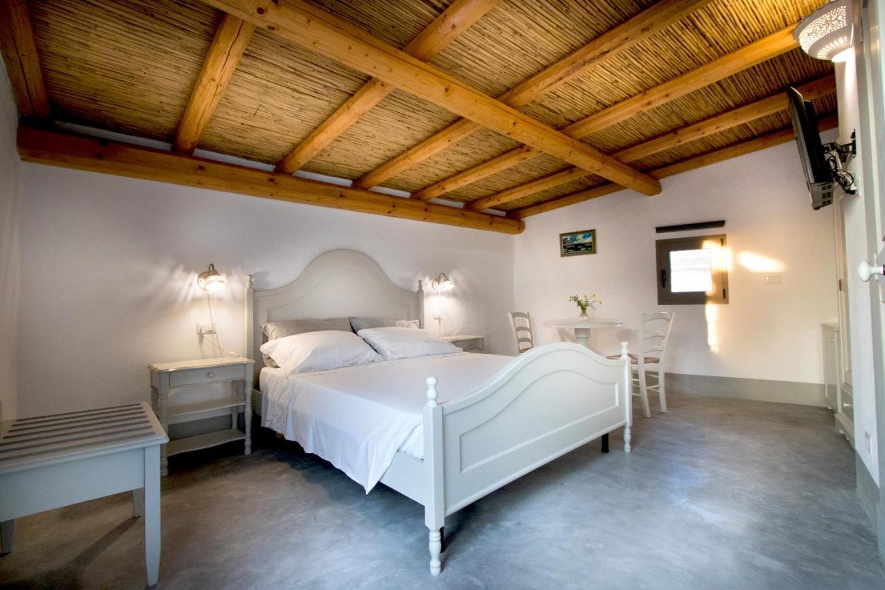 Le Finestre Su Porta Carrese - Luxury Rooms Matino Luaran gambar