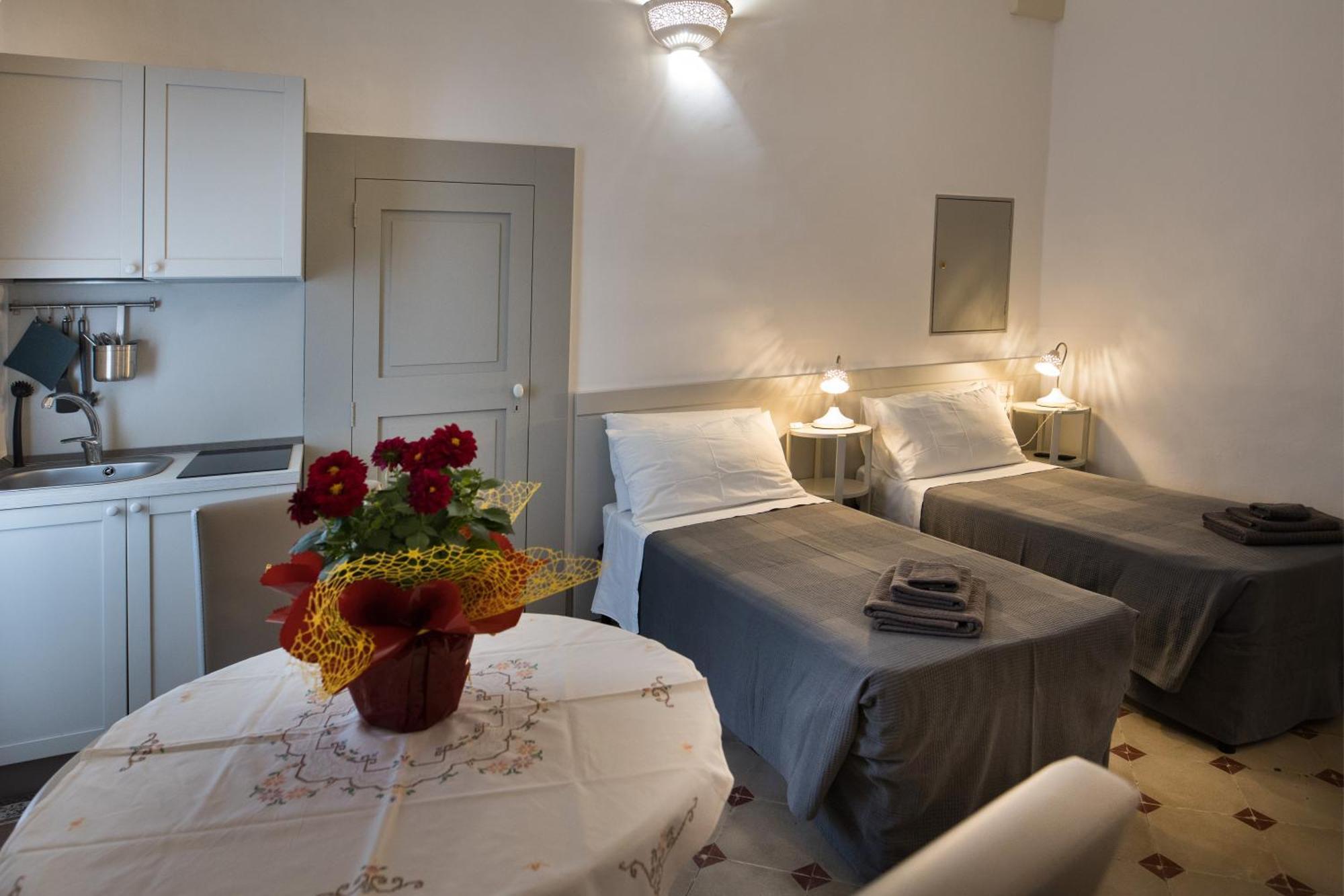 Le Finestre Su Porta Carrese - Luxury Rooms Matino Luaran gambar