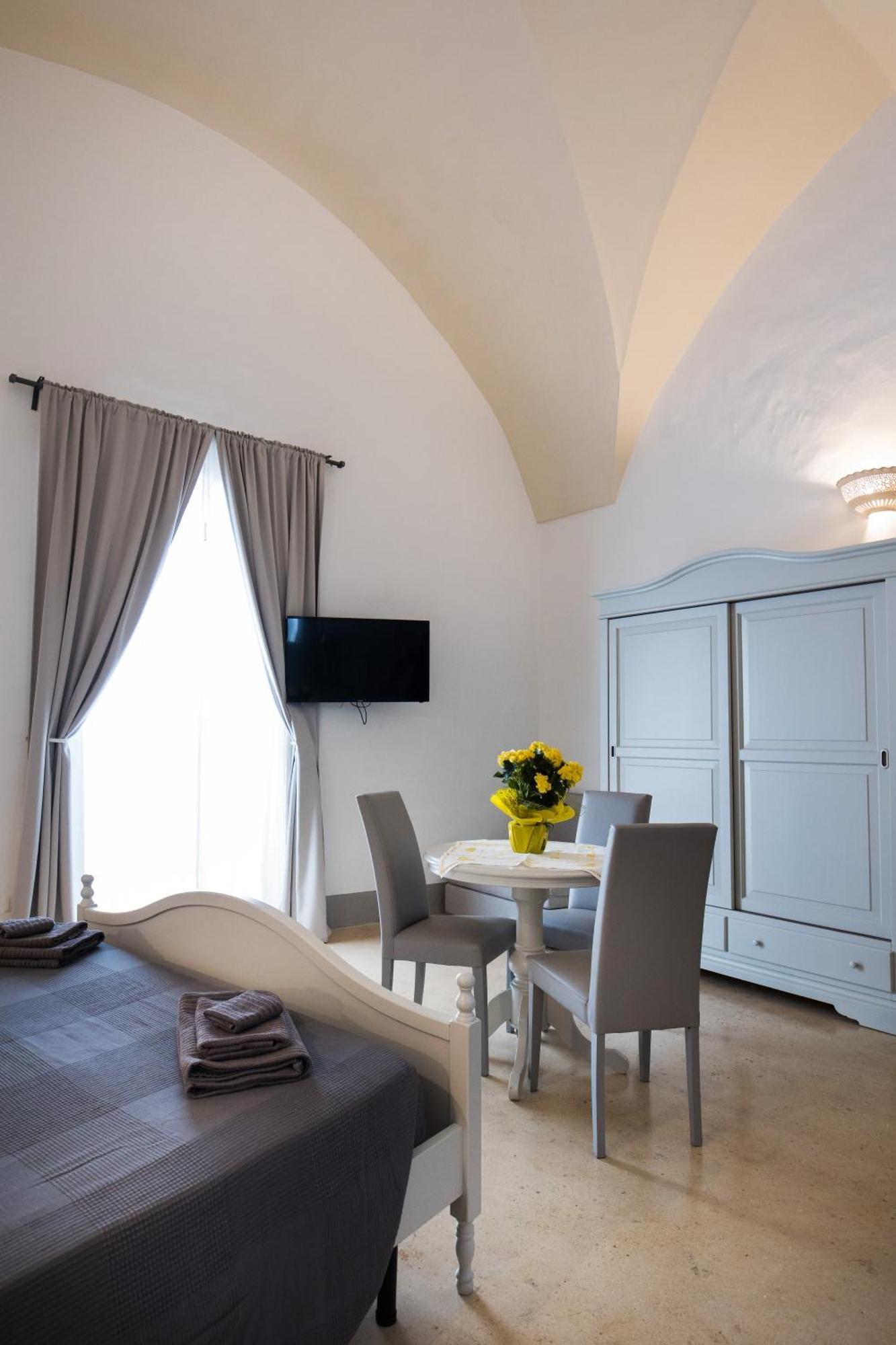 Le Finestre Su Porta Carrese - Luxury Rooms Matino Luaran gambar